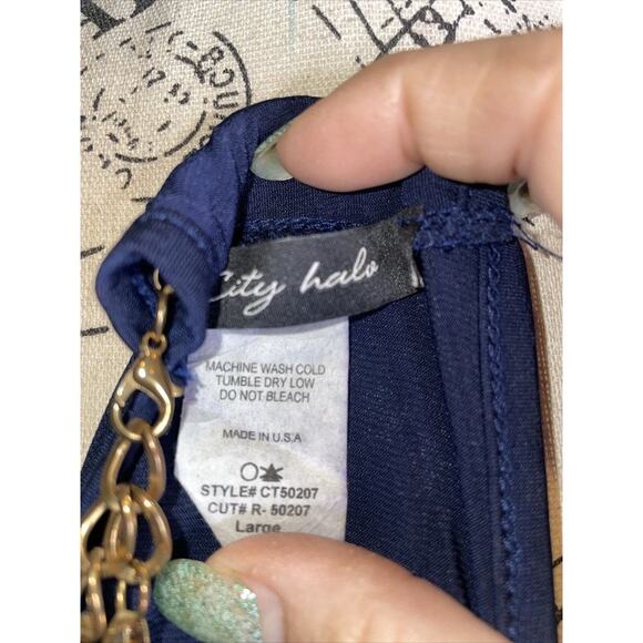 City Halo Navy Blue tank Top With Chain Strap Women's Size L - Picture 7 of 7